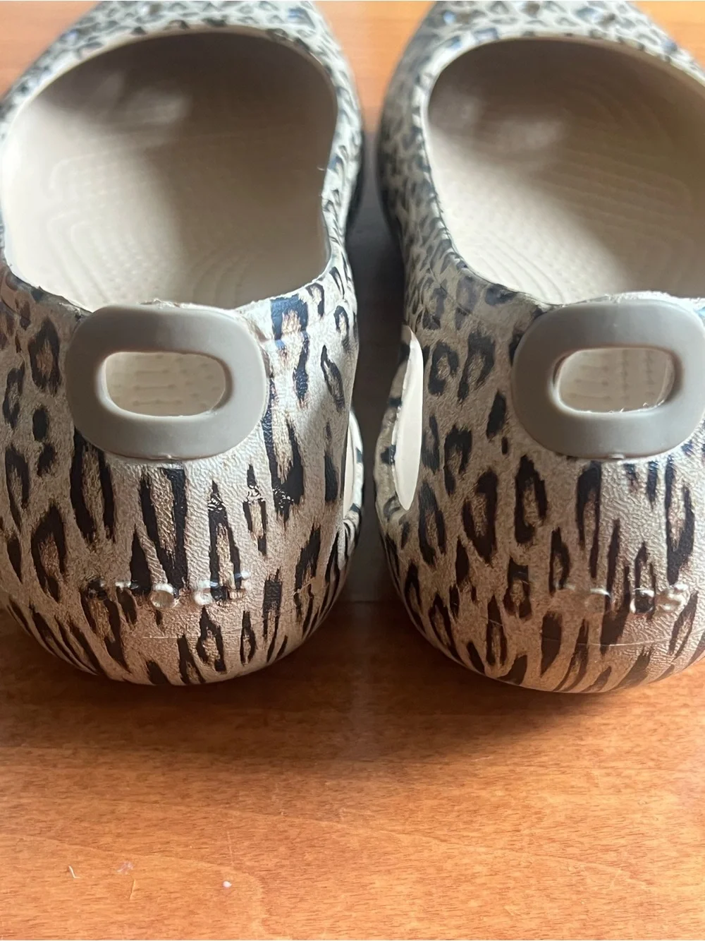 Crocs Kadee ballet flats size 7